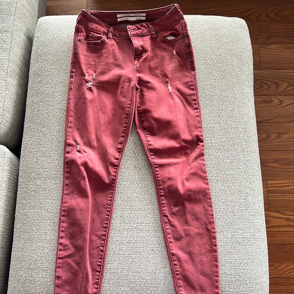 Celebrity designer jeans size 3 / 26 lightly worn skinny jeans. Vintage wash red
